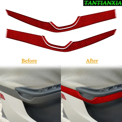 Reposabrazos interior de fibra de carbono rojo para Ford Focus 2011-2018 Foto 1 de 4