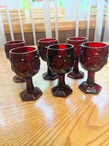 VINTAGE AVON CAPE COD COLLECTION RUBY RED SMALL GOBLET/ WINE FOOTED 4 1/2" - Picture 1 of 4