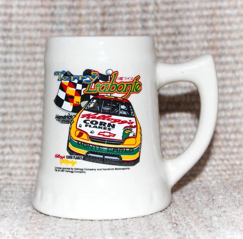 1997 NASCAR Terry Labonte Kellogg’s Corn Flakes Souvenir Mini Mug 2 ¾” Tall Cover