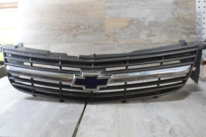 2000' - 2005' Chevrolet Impala Grill OEM  - Picture 1 of 4