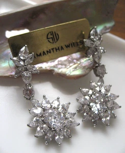 Samantha Wills Earrings Daisy Long Evening Star Teardrop Silver Crystal NWT $169 - Picture 1 of 11