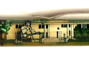 Graceland Floaty Pen Moving Elvis Presley con chitarra Memphis Tennessee vintage - Foto 1 di 8