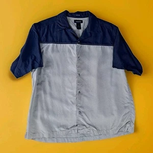 Camisa con botones de dos tonos 100 % seda para hombre Claiborne talla M azul marino/gris manga corta - Imagen 1 de 3