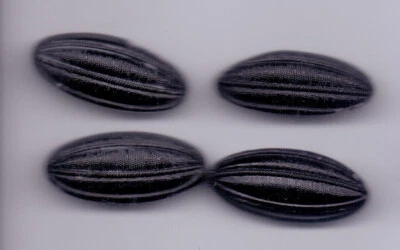 4 Victorian glass buttons - black "melon" slices - Image 1 of 2