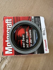 New Oem Wheel Seal Motorcraft BRS-3 E7TZ-1S190–B - Picture 1 of 3