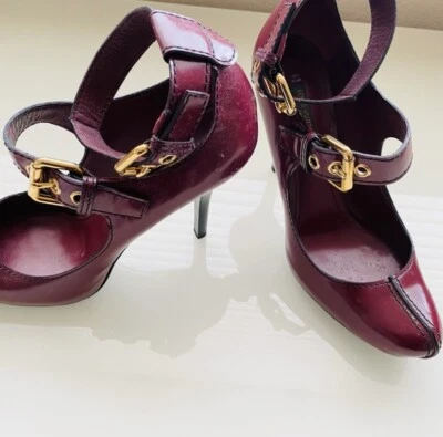 Louis Vuitton Borgoña Correas al Tobillo Hebillas Doradas Tacones Talla 6/36 Foto 1 de 4