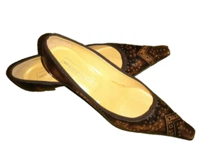 Saks Fifth Avenue Women's Brown Perforated Leather Pointed Toe Shoes Italy 8.5B - Picture 1 of 14