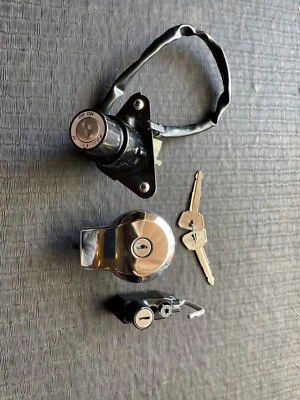 Capacete de ignição Virago Xv250 V star 250 conjunto de trava e chave tampa de gás - Imagem 1 de 4