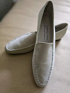 Robert Vianni Loafers Shoes from Neiman Marcus. 9.5 AA - Picture 1 of 6