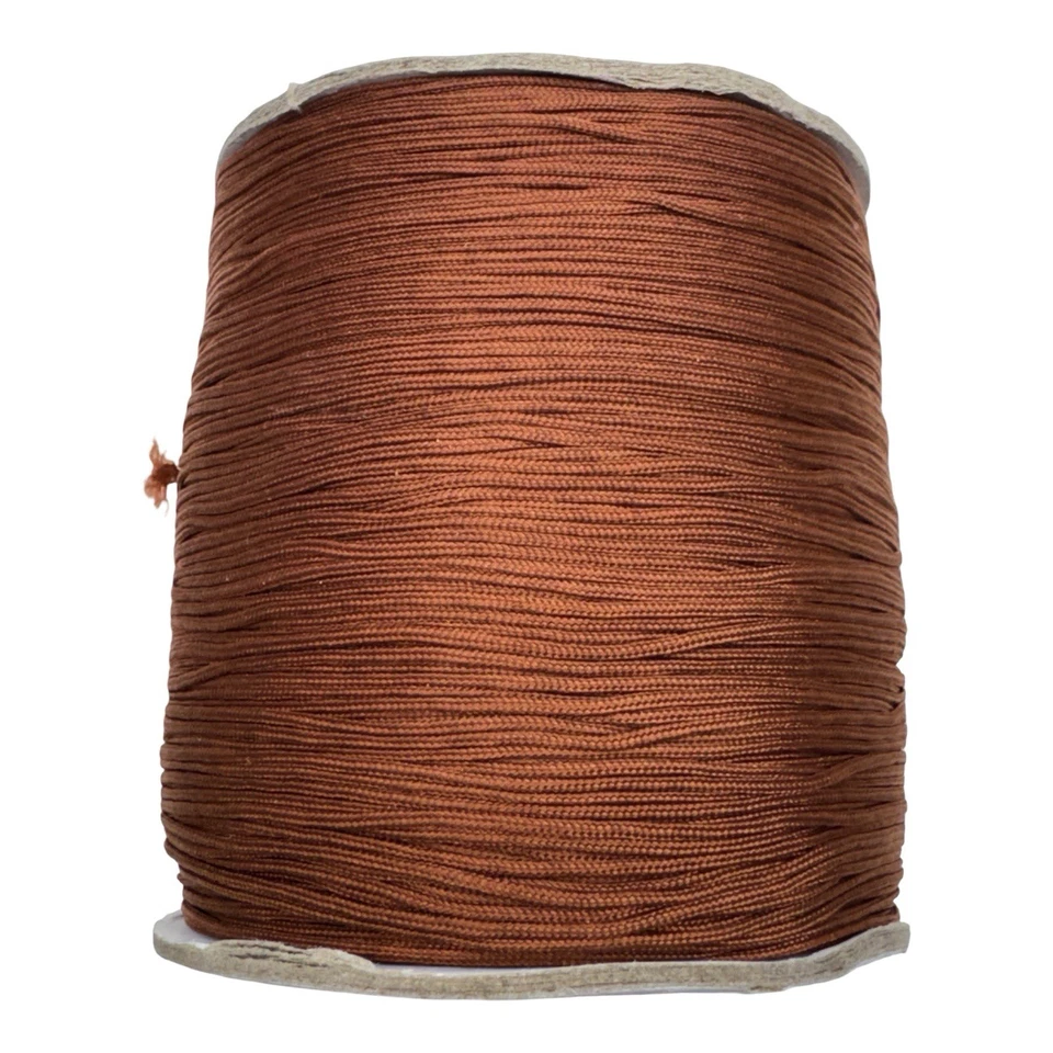 Cordón de seda de 100 yardas - marrón - talla A (0,8 mm de diámetro) Foto 1 de 2