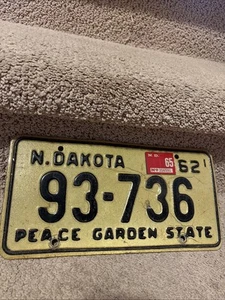 North Dakota License Plate 1962 - Picture 1 of 2