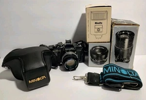 Schwarze Minolta SRT 100 analoge CLC-Kamera 35 mm Konvolut - Bild 1 von 8