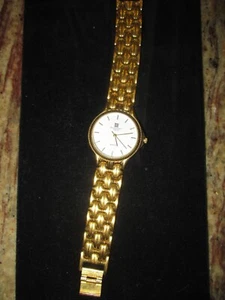 "GIVENCHY" 'PARIS' - Men's/Women's wrist watch -Quartz/Analog - w/NEW battery! - Picture 1 of 6