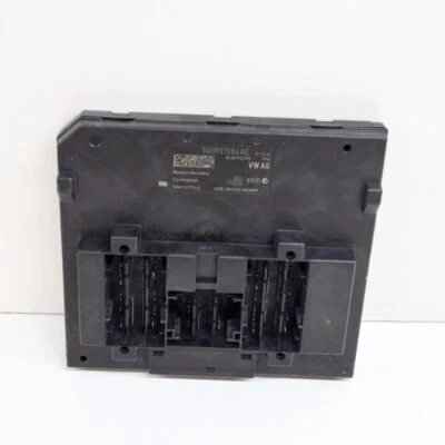 VOLKSWAGEN GOLF MK7 2.0 GTI Comfort Onboard ECU Control Unit 5Q0937084AE 2014 Foto 1 de 4