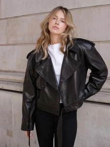 Damen Oversized Cropped Lederjacke | Gürtel Moto Biker Style - Bild 1 von 4