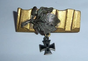 GERMAN - "Trench Art", Brooch, with Mini Iron Cross & Applied Oak Sprig. - Picture 1 of 6