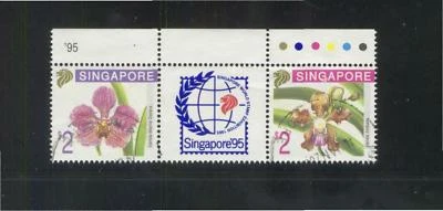 SINGAPORE 1995 ORCHIDS 5TH SERIES SE-TENANT PAIR WITH GUTTER SET 2 STAMPS USED - Image 1 of 4