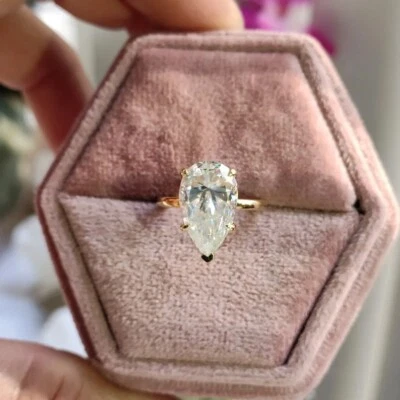 3.92 Ct Certified Treated White Diamond Solitaire Ring 925 Silver Great Shine - Image 1 of 4