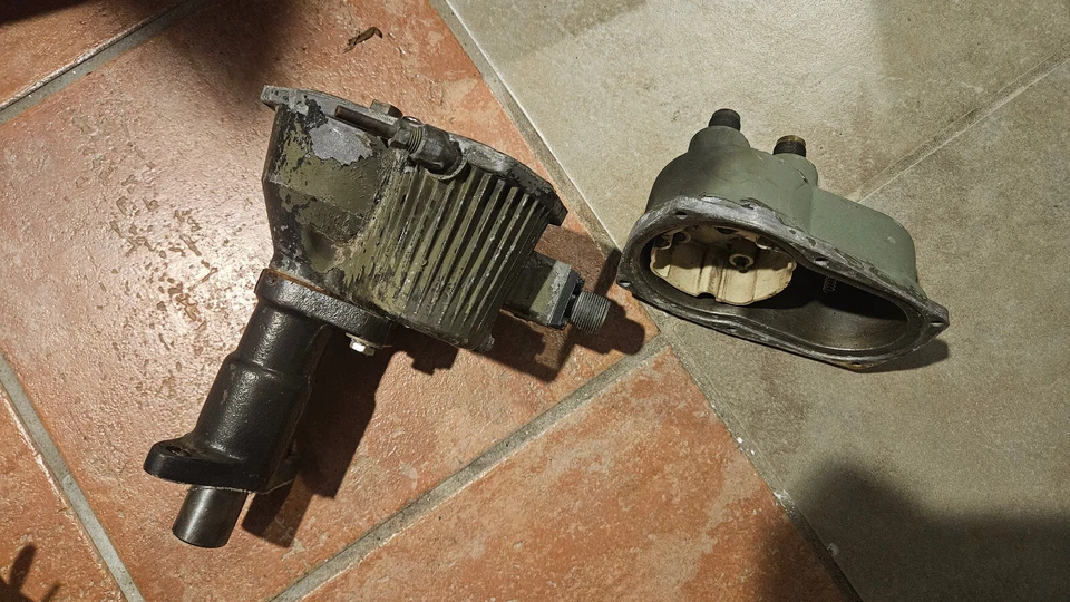 Ford Kaiser AMC Militar Jeep M151 Mutt G838 24 Voltios Distribuidor - Buena comida para llevar Foto 1 de 4