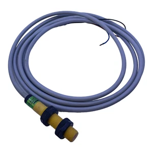 Sensor De Proximidad Turck Bi2-S12-AP6X Para Uso Industrial 10…30V DC - Imagen 1 de 12
