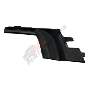 2014 Isuzu D-Max Passenger Side Windscreen Corner Trim 2012-2017 - Picture 1 of 7