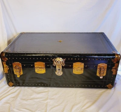 Vintage Antique Steamer Trunk, Inner Tray, Large with Low Profile 36"x22"x13" - Image 1 of 4