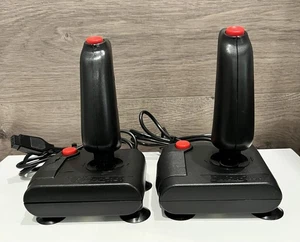2 Quickshot 1 Atari Commodore Joysticks Atari 2600 Atari Computers Controllers - Picture 1 of 10