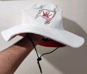 NEW  NFL Tampa Bay Buccaneers New Era Training Camp Panama floppy Bucket Hat nwt - Picture 1 of 5