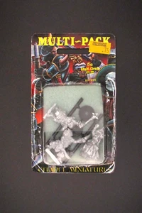 Fuera de existencia Ciudadela / Warhammer Chaos Metal C10 Medio Orco Nuevo en caja - Imagen 1 de 2