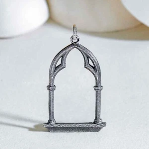 Dije de ventana gótico de plata de ley 33x19 mm - Imagen 1 de 4