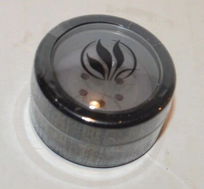 Serious Skincare Pro Minerals VIVID RUBY Loose Mineral Intense Powder .05oz - Image 1 of 2