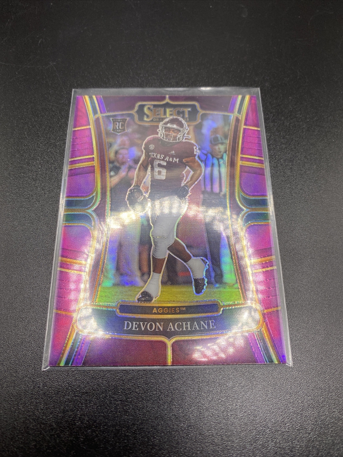 2023 Select Draft Picks Devon Achane Concourse Purple Prizm Rookie RC #43/75 GEM