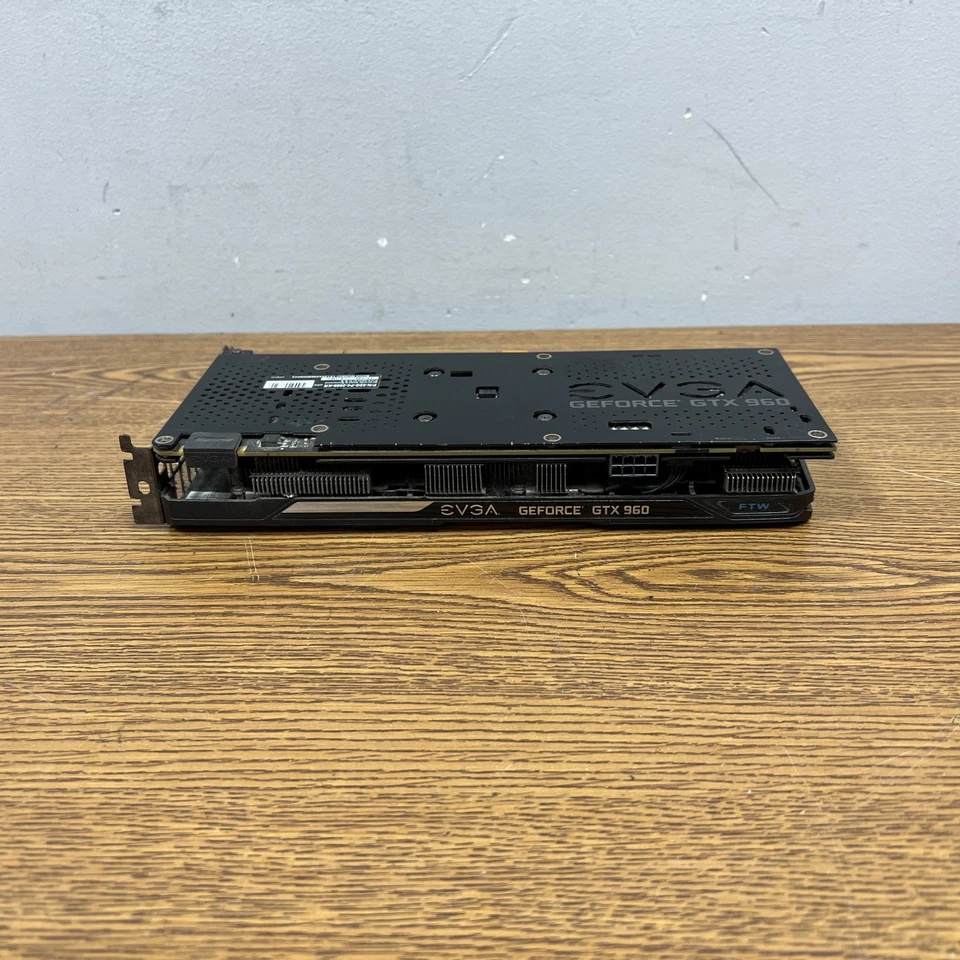 EVGA NVIDIA GeForce GTX 960 2GB GDDR5 Graphics Card 02G-P4-2966-KR - Image 1 of 4