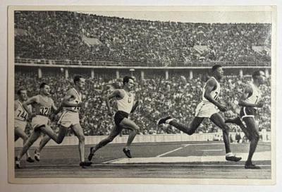 1936 Berlin Olympics Photo Card – John Woodruff Wins 800m - Image 1 of 2