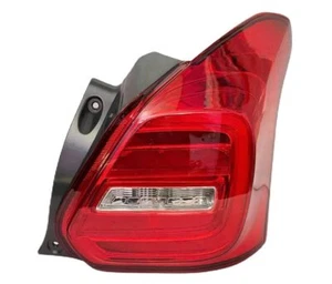 Fanali posteriori posteriori destro Suzuki Swift Sport 3a generazione Hatchback - Foto 1 di 10