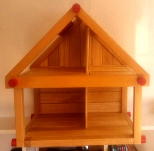 Puppenhaus, Puppenstube aus massiven Holz zusammenlegbar - Bild 1 von 5