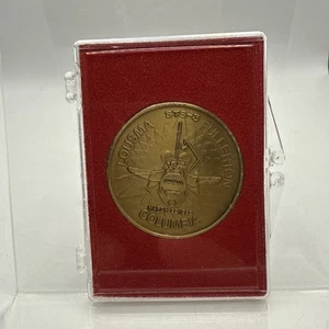 Vintage 1982 New Era Columbia Lousma Fullerton Shuttle STS-3 Coin Medal Token - Bild 1 von 4