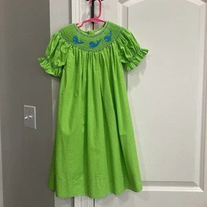 Bright Green And White Polka Dot Smocked Dress Short Sleeve Blue Whales 5t VGUC - Picture 1 of 7