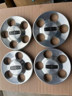 Tapas centrales Lincoln LS 2000-2005 usadas desgaste normal 4 piezas XW431A096BB mecanizadas Foto 1 de 4