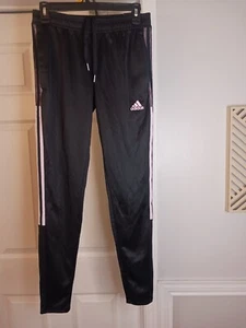 Adidas Damen Gr. XS Tiro Trainingshose schwarz pink Aeroready Reißverschluss Bein Mesh Bein - Bild 1 von 9