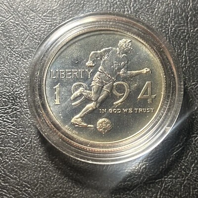 1994-p World Cup USA Soccer US Mint BU Clad Commerative Half Dollar - Image 1 of 2