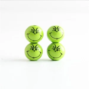 10 pc. Green Santa Christmas painted wood 15mm beads, Gumball Jewelry 1264143 - Picture 1 of 1