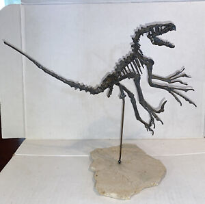 Larry Williams Steel Welded Paleo Art Velociraptor Dinosaur Signed 12” X 8”