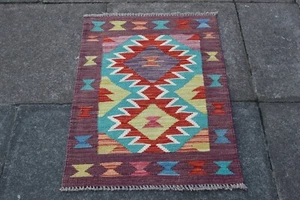 Kilim Vintage Traditional Hand Made Oriental Purple Wool Small Kilim 84x59cm - Picture 1 of 10