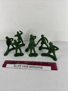Disney Pixar Toy Story Verde Ejército Hombres Figuras Lote de 7 Burger King Niños Comida - Imagen 1 de 3