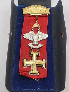 Medalla Consistorio Massachusetts 32do Grado Masón Cruz Oro Águila Plata con Estuche - Imagen 1 de 9