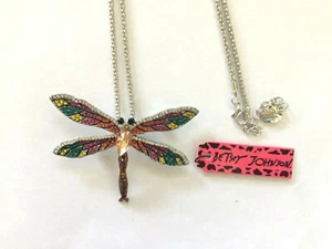 BETSEY JOHNSON COLORED CRYSTAL DRAGONFLY SILVER PLATED BROOCH PENDANT NECKLACE - Picture 1 of 2