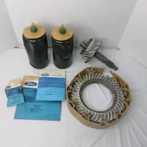 Kit de engranajes y piñones Ford D2AZ-4209-A diferencial eje trasero con lubricante nuevo de fábrica OEM - Imagen 1 de 9