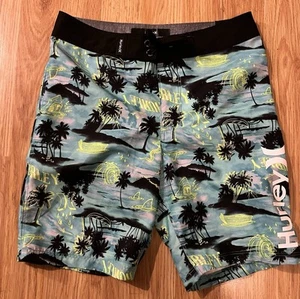 Hurley Swim Trunks Boys 8 - Picture 1 of 2