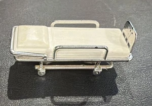 Vintage Miniatur S 64 Krankenhaus Gurney - Bild 1 von 11